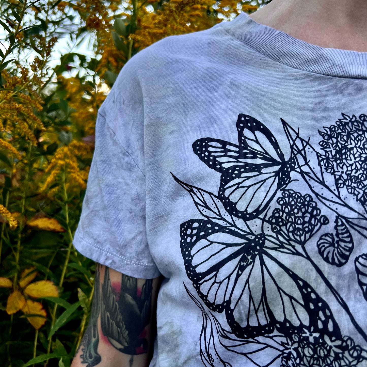 Monarch and Milkweed Tee