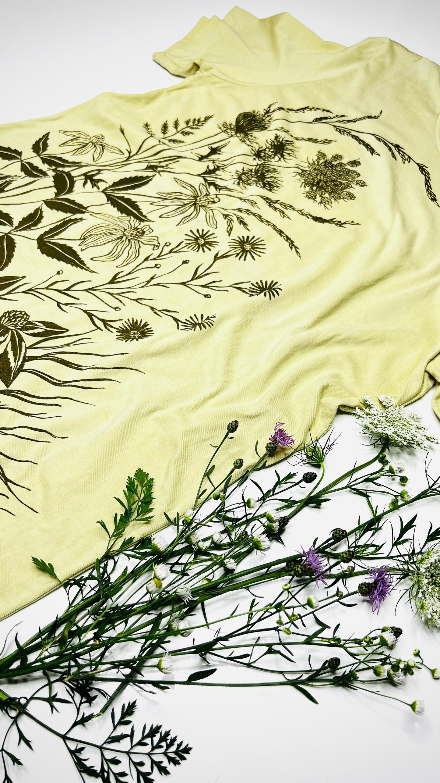 Meadow Flower Tee